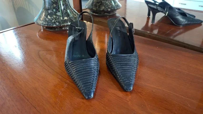 DOIS PARES DE SAPATOS CHANEL, 36  - Foto 4