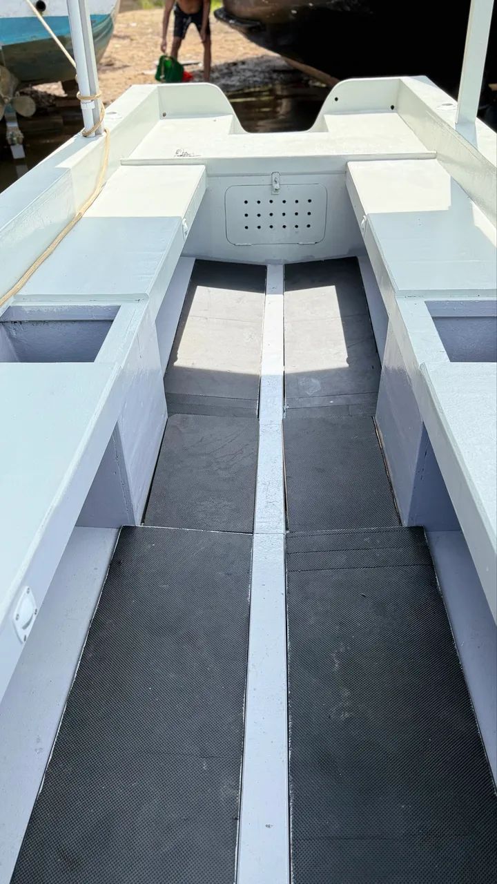 Vendo Barco de Pesca e passeio - Foto 4