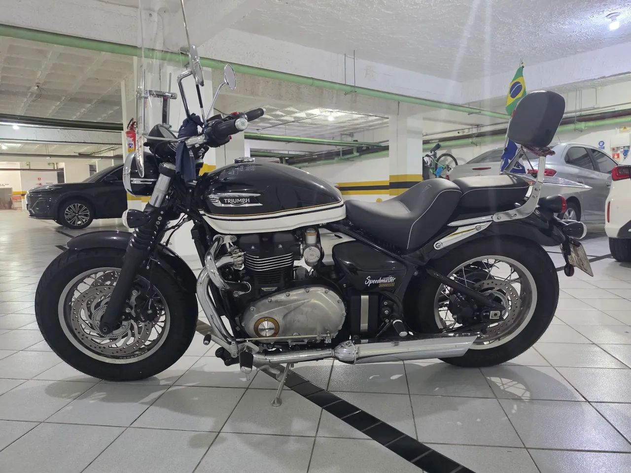 Triunph Speedmaster 1200 - Foto 2