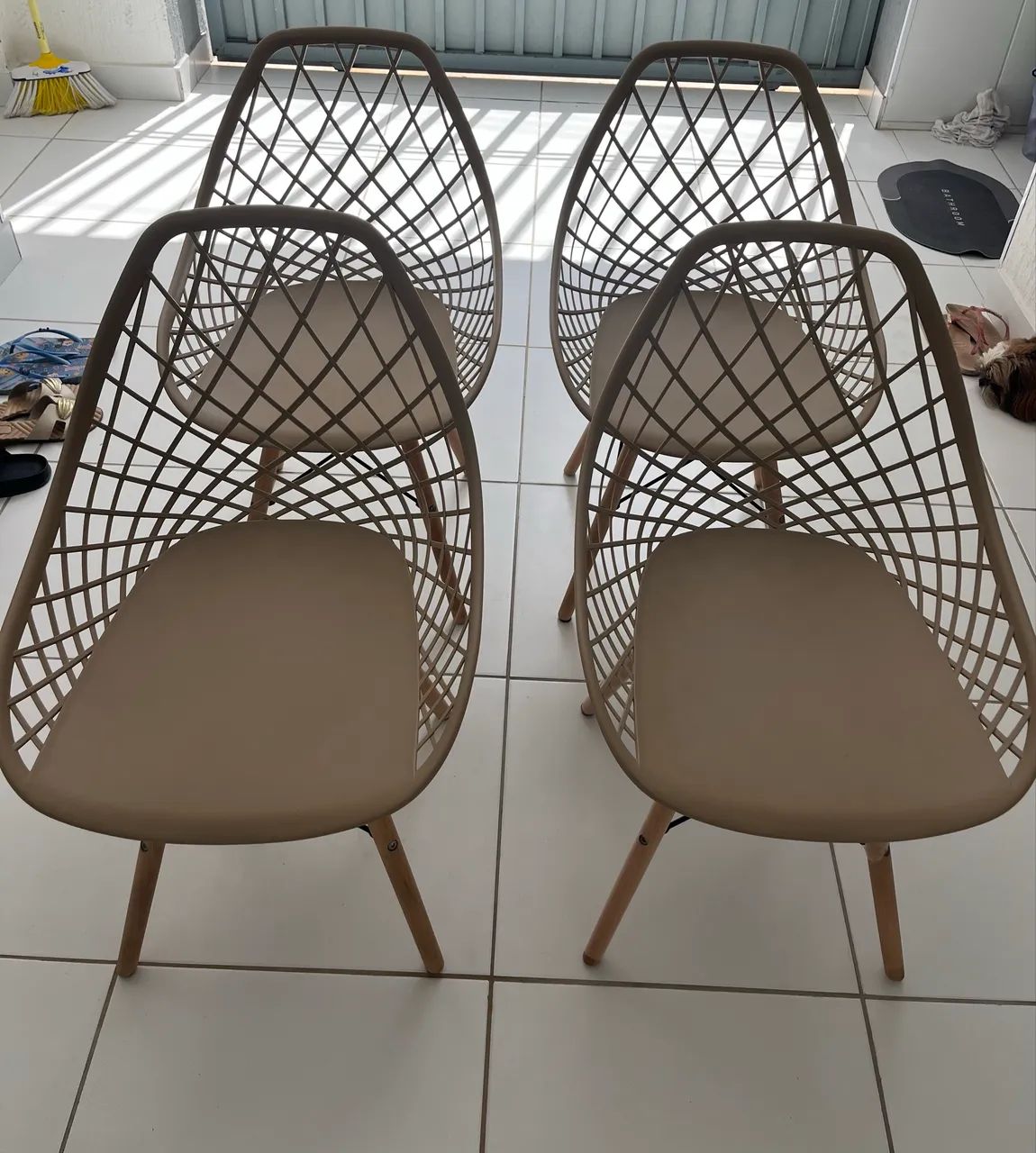 Conjunto com 4 Cadeiras - Foto 5