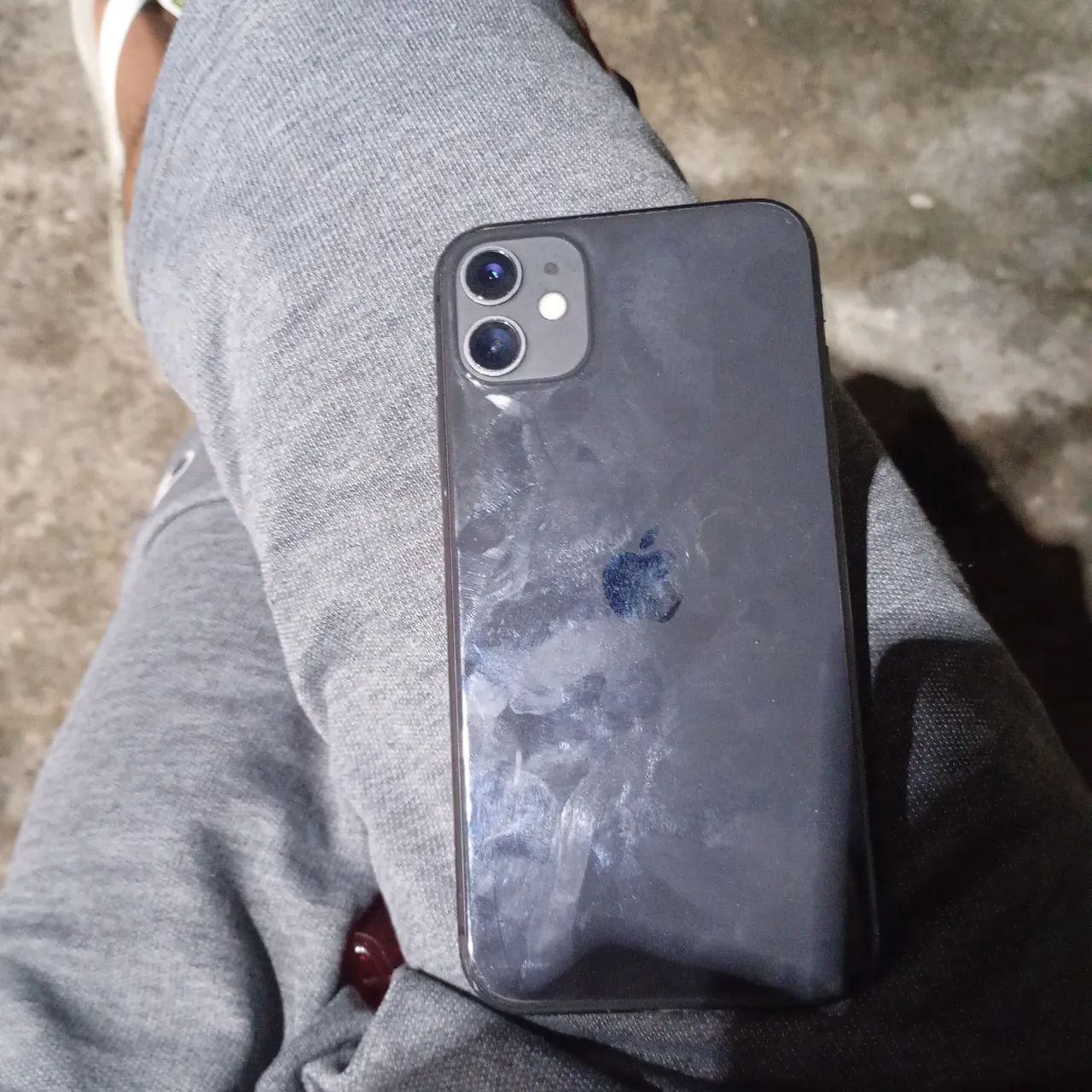 iPhone 11 pro - Foto 2