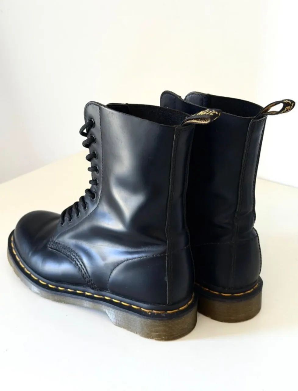 Dr. Martens 1460 preto clássico com 10 ilhós, 37, uk5 - Foto 4