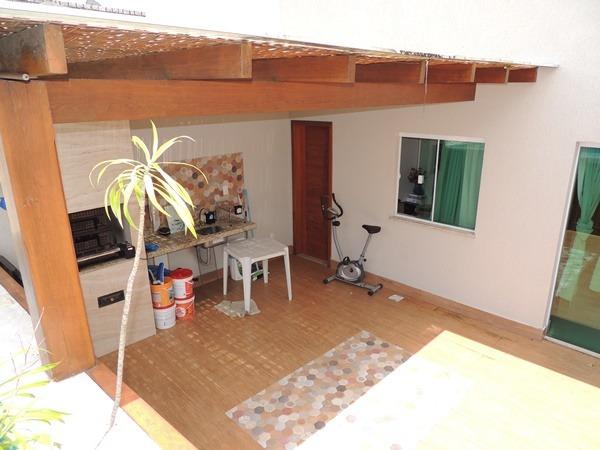 Vendo linda casa em condomínio fechado - Foto 13
