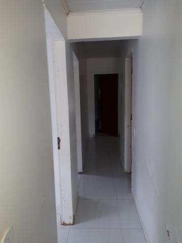 Rua 3 casa 3 quartos churrasqueira condomínio fechado com portaria e