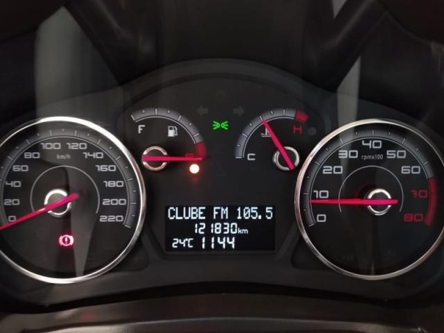 FIAT GRAND SIENA 1.6 MPI ESSENCE 16V 2015 - Foto 5