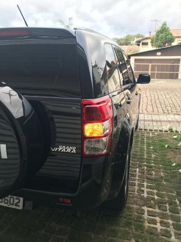 Suzuki Grand Vitara 4x4 Top De Linha Com Baixa Km Pneus Novos Todas Revisão Na Agencia - Foto 7