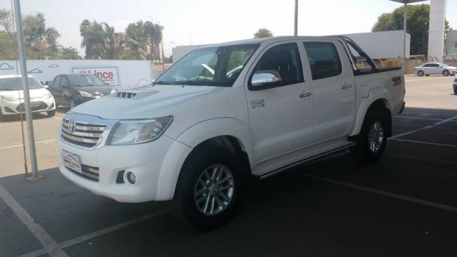 Toyota Hilux SRV 4X4 Cabine Dupla 3.0 Turbo Diesel 14/15
