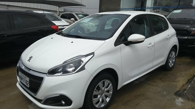 208 1.2 Active Pack 2017/2017 com 28.000km