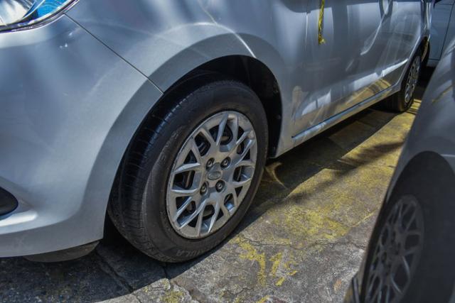 Ford KA+ SE 1.5 Flex Completo + 2019 Vist - Foto 9