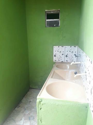 Vendo essa linda casa 120 mil aceito proposta - Foto 5