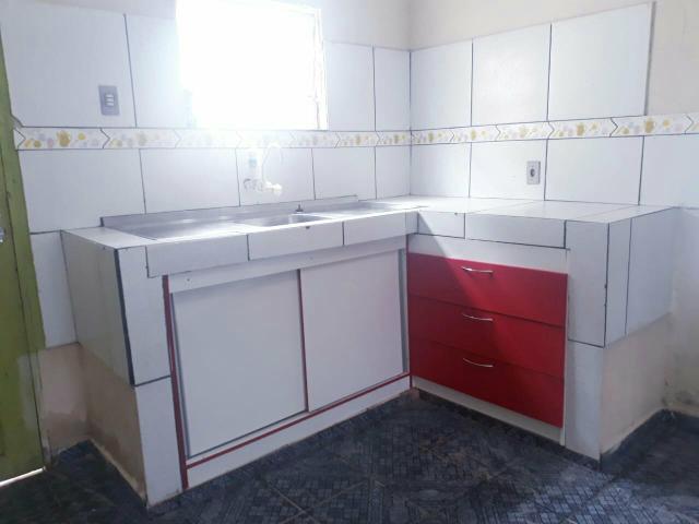 Vendo essa linda casa 120 mil aceito proposta - Foto 3