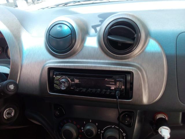 Fiat Uno Celebration 2014 - Foto 5