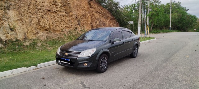 VECTRA ELEGANCE 2.0 2010