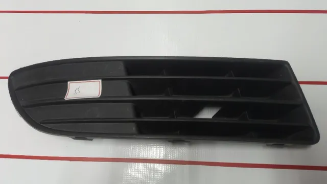 moldura do farol de milha dir polo 2007 2012 6q0853666e