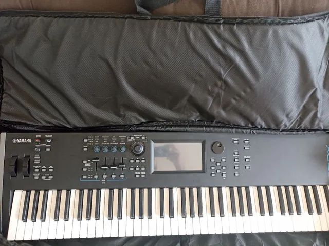 Teclado Yamaha Modx 6+ Sintetizador