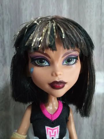 Bonecas Monster High- Lideres de Torcida - Desapegos de Roupas quase novas  ou nunca usadas para bebês, crianças e mamães. 749223