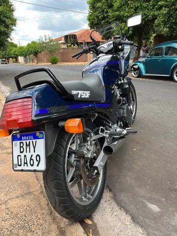 HONDA - CBX 750 - 1989/1990 - Azul - R$ 38.900,00 - A10 Multimarcas