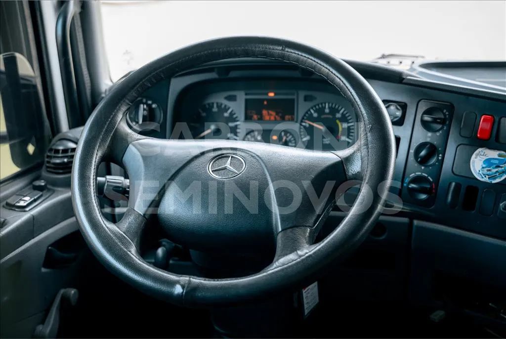 MERCEDES-BENZ ATEGO 2425 6X2, 07/07 - Foto 8