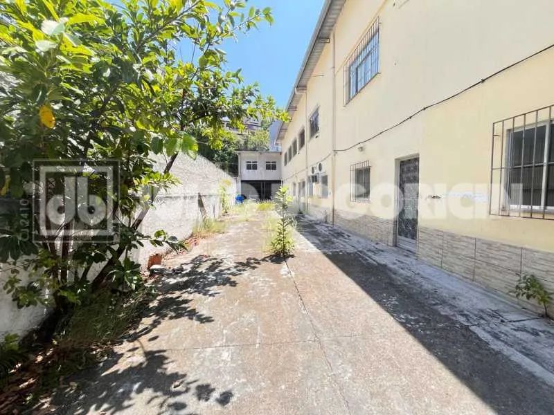 Ilha do Governador - Pitangueiras - Prédio Multiuso - Várias Salas - Vaga para até 12 carr - Foto 4