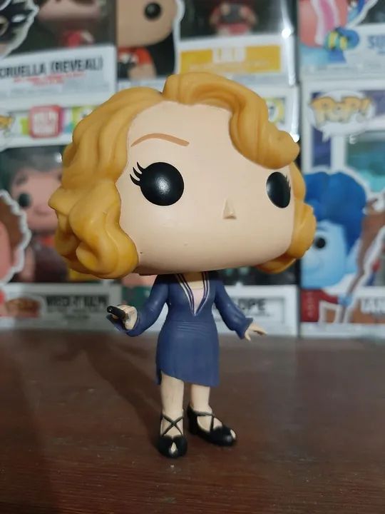 Funko POP 03 Queenie Goldstein Animais Fantásticos - Harry Potter - com detalhes - Foto 5