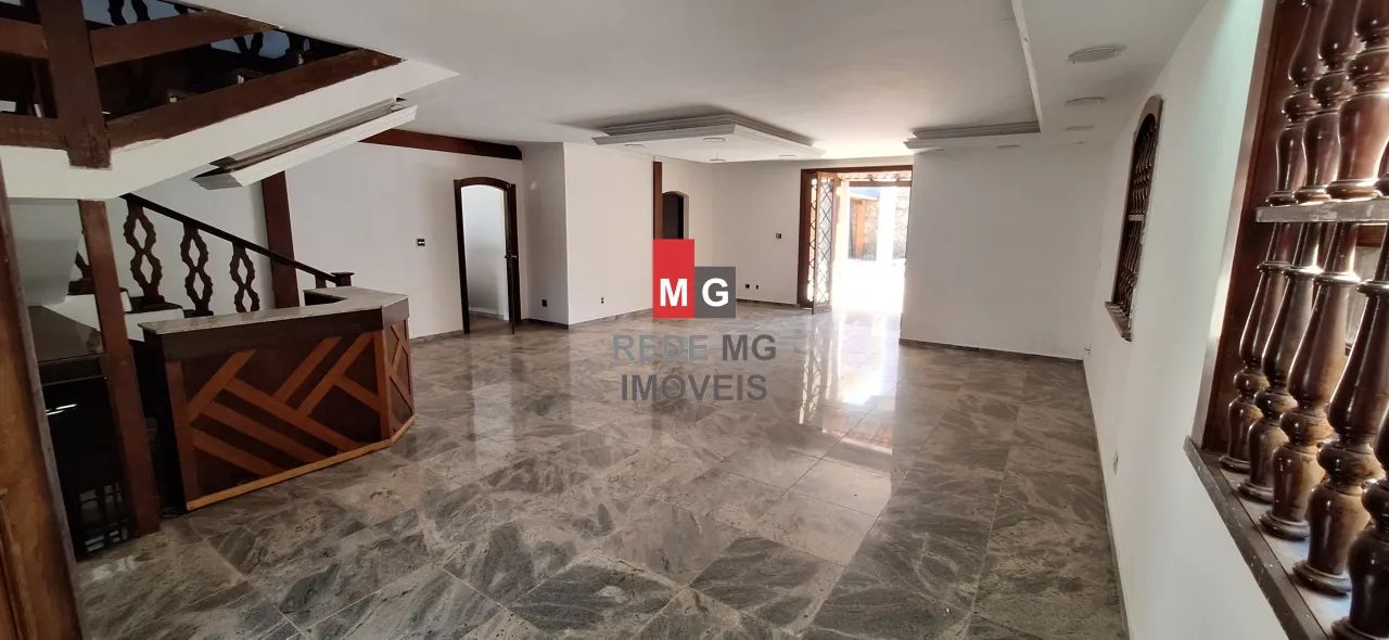 Casa Comercial de 528 m² no melhor ponto do Belvedere