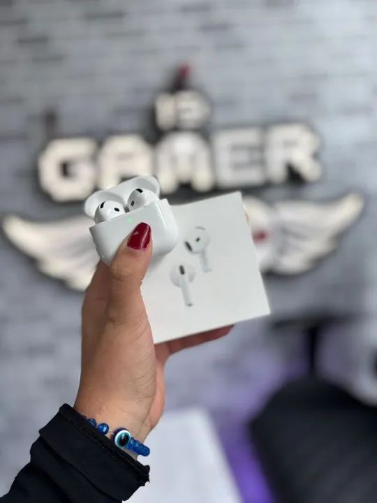 AirPods 4ª geração Com cancelamento de ruídos 3 meses de garantia  Acompanha case