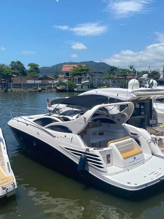 Armada 300 - 2008 x2 Mercruiser 120 HP ñ Focker Triton Phantom Cimitarra 
