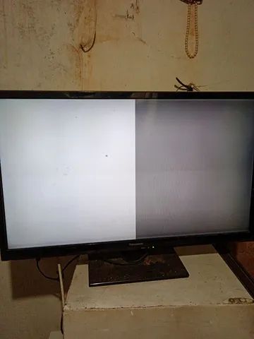 Tv Panasonic 32polegas LCD estragada no (leia o anúncio) - Foto 2