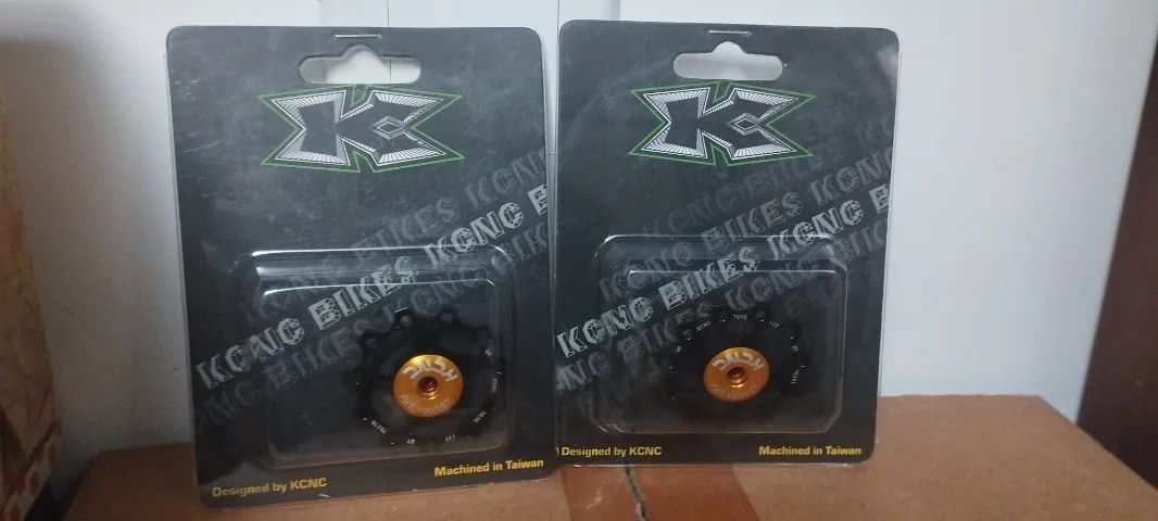 Roldanas Rolamentadas KCNC