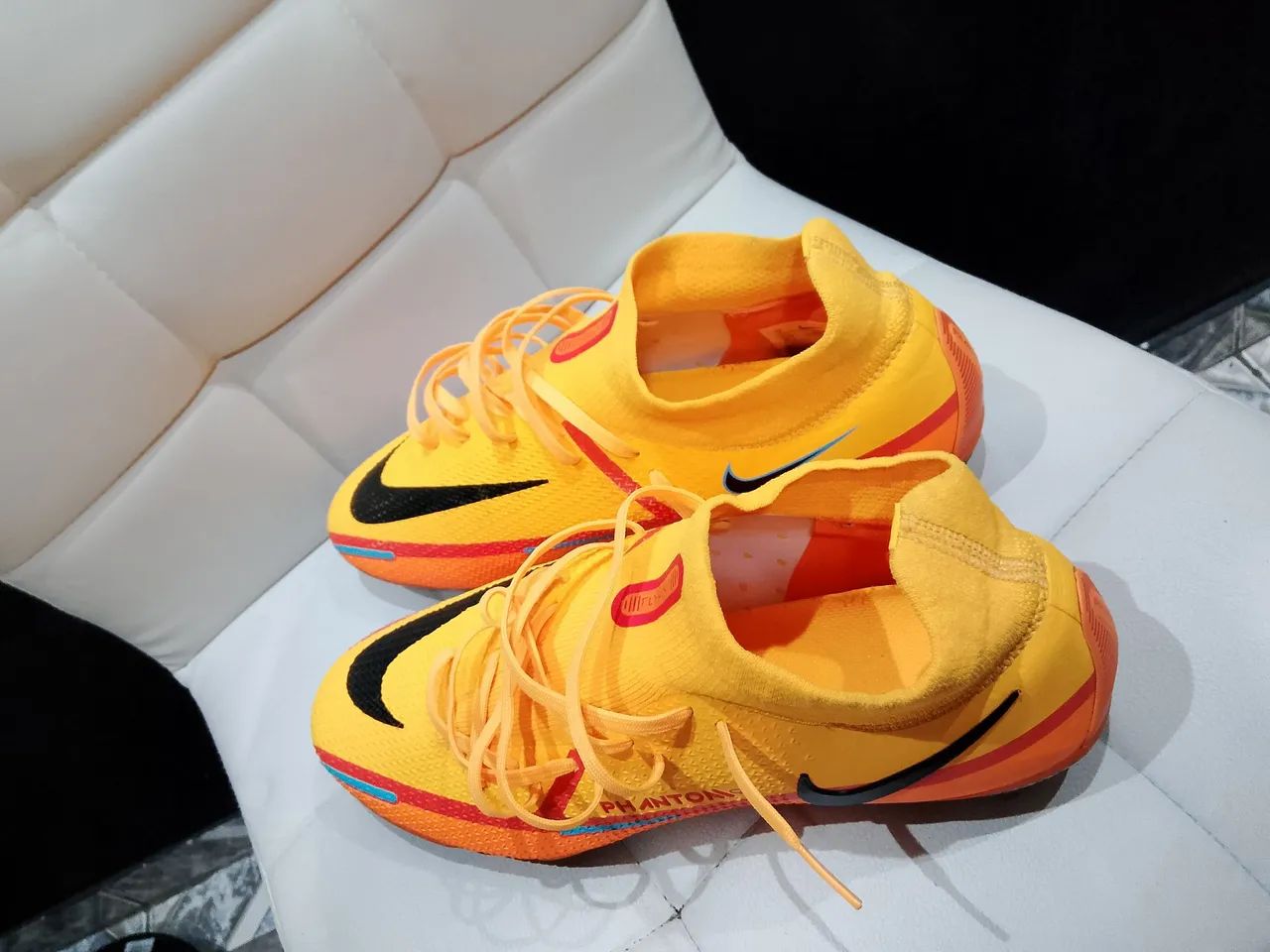 Chuteiras Nike Phantom GT - Tamanho 42 -  - Foto 3