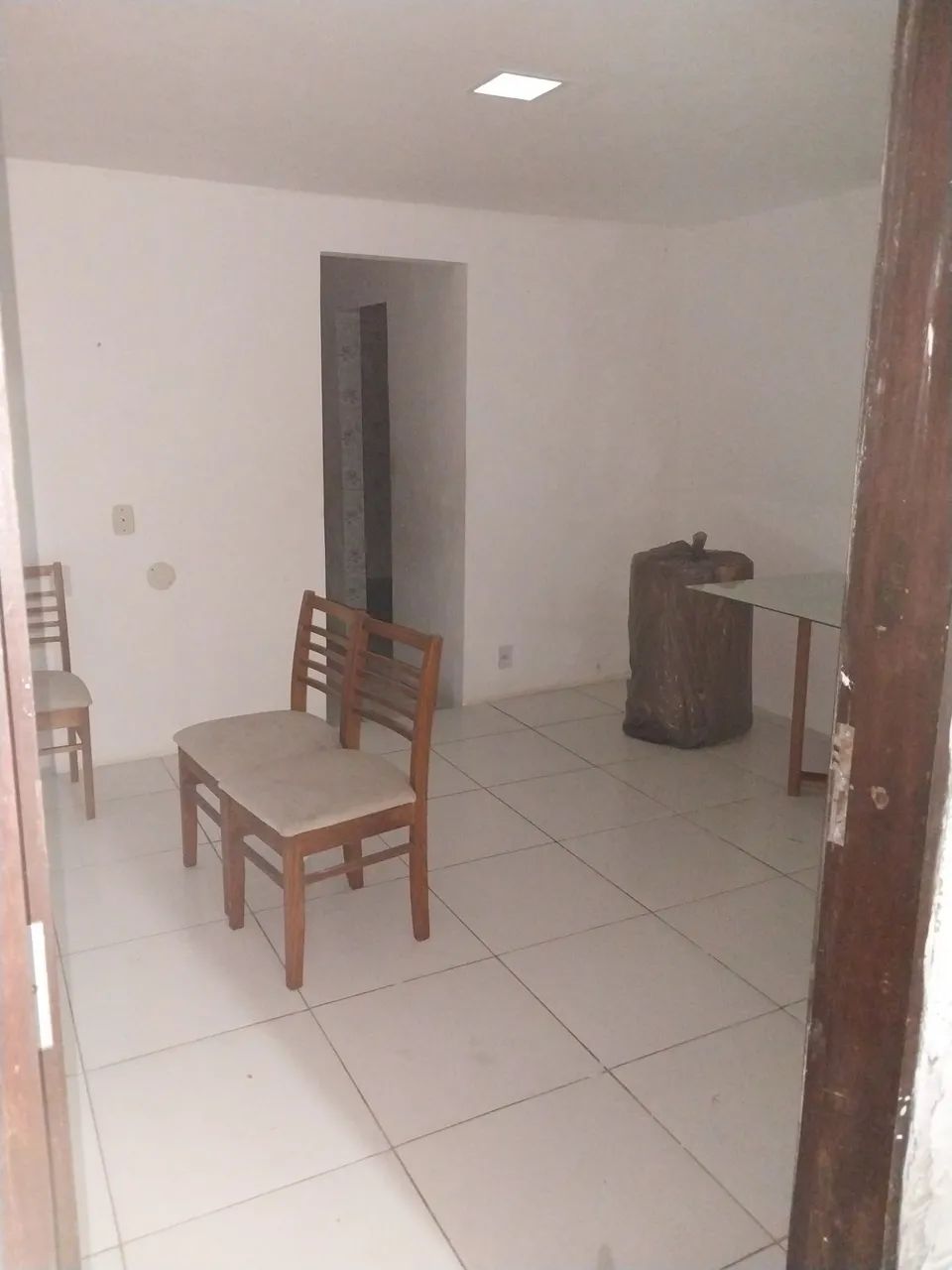 VENDO 2 CASAS E 1 COBERTURA  - Foto 2