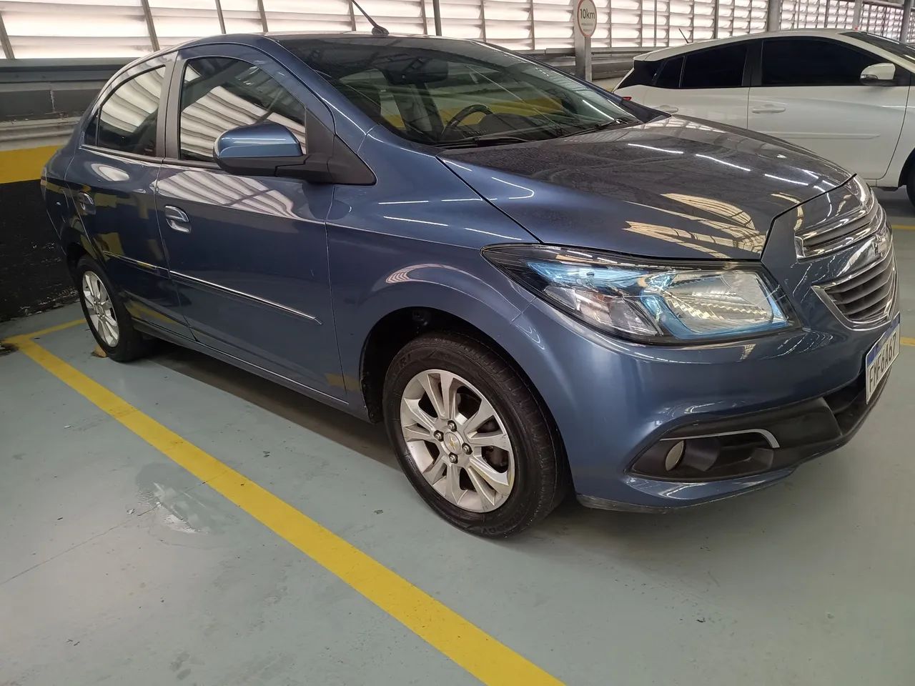 Prisma LTZ automático ano 13/14 - Foto 4