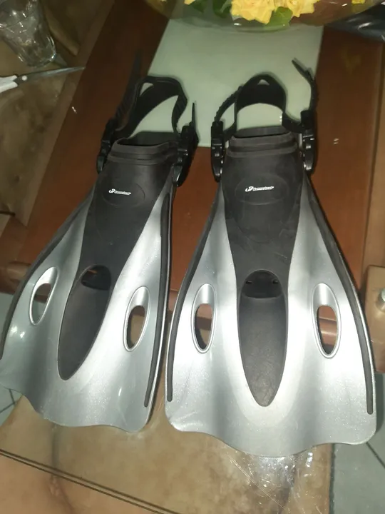 Nadadeiras Pé de Pato Hammerhead Silicone Premium