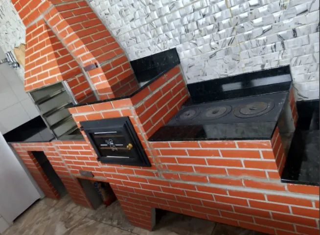 Pia Planejada / Área Gourmet -  Granito Preto São Gabriel