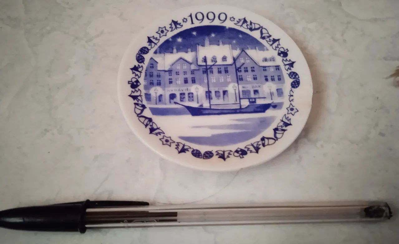 Souvenir Disney, olimpíadas Beijing, carrinho, jAL  - Foto 3