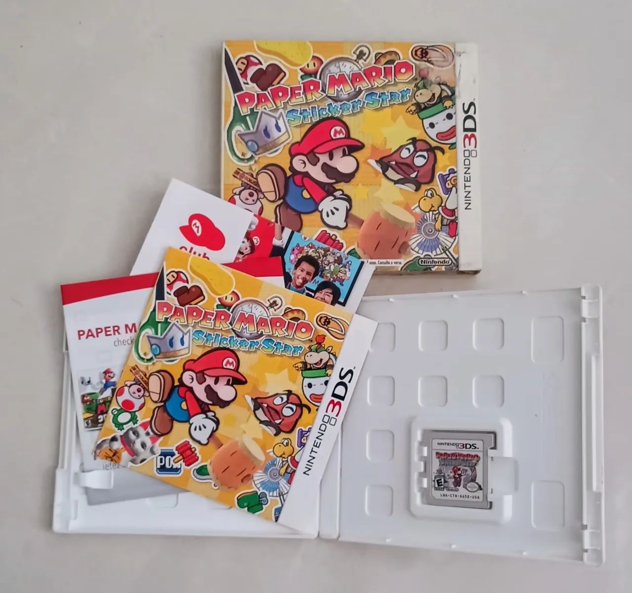 Paper Mario: Sticker Star -Nintendo 3DS Americano Completo com Luva