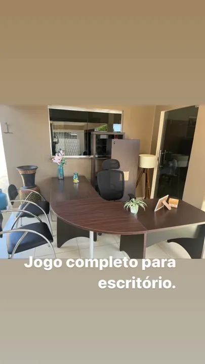 Jogo de Mesa e Cadeiras para Escritório