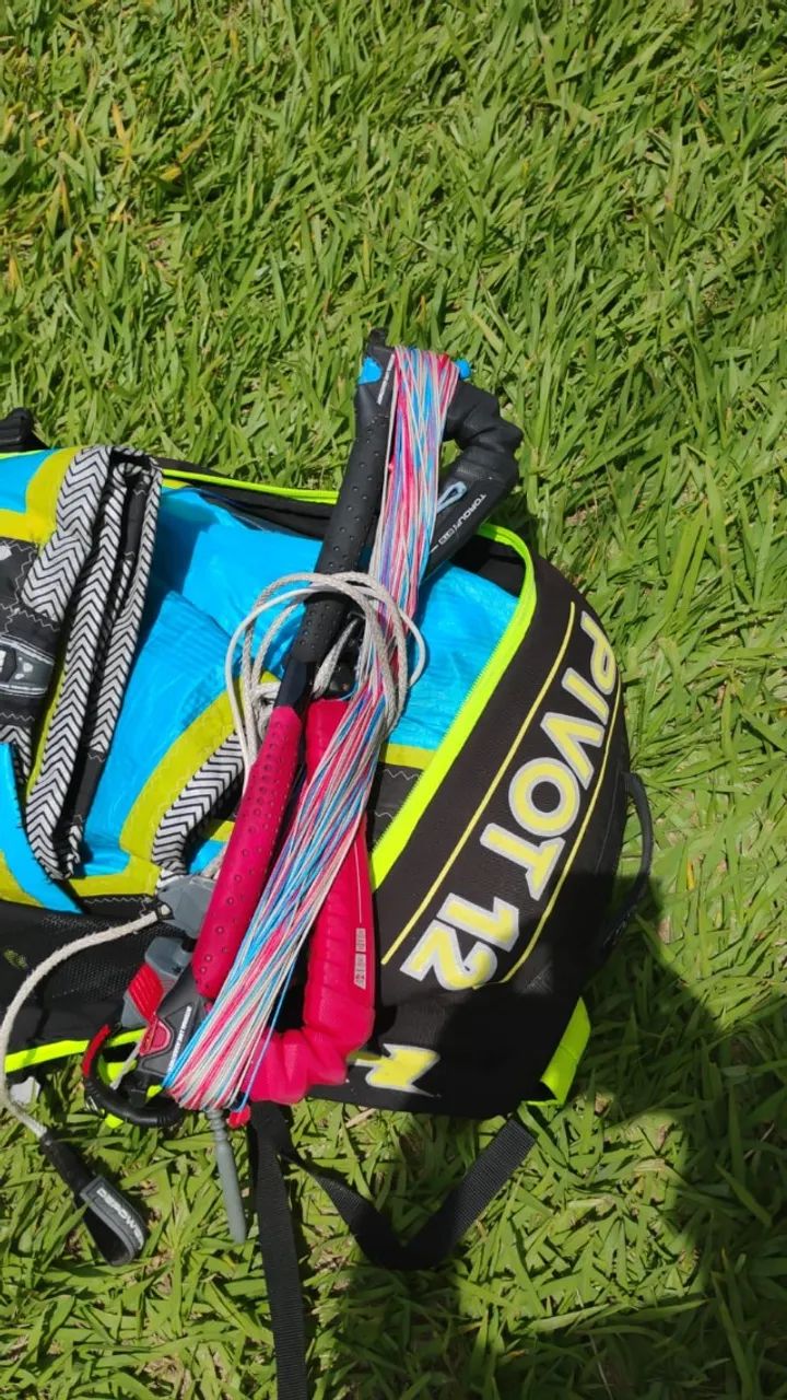 Kite Surf NAISH 12 Modelo Pivot Com barra e Mochila 2017 revisado com garantia - Foto 4