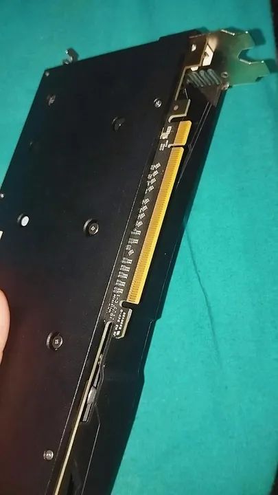Vendo Placa de Vídeo RX 580 está com defeito 