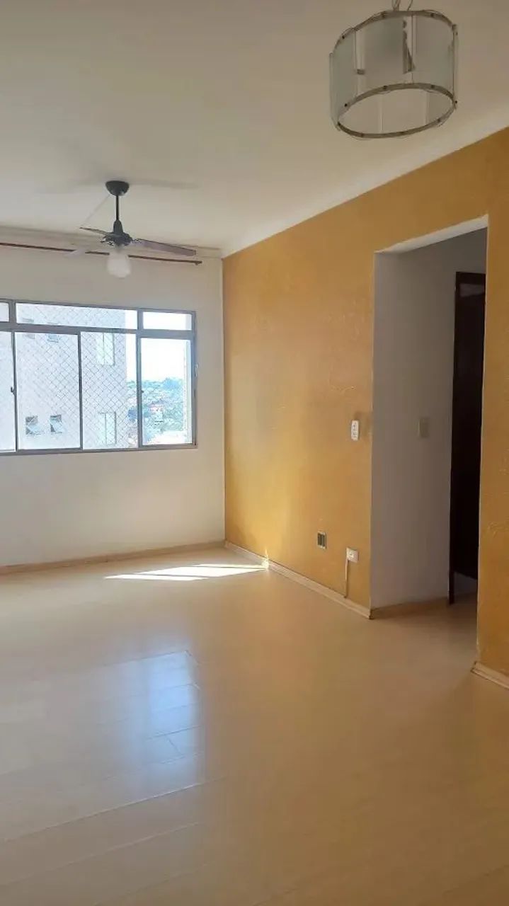 VENDE-SE APARTAMENTO 49M² PRÓXIMO AV. CUPECÊ