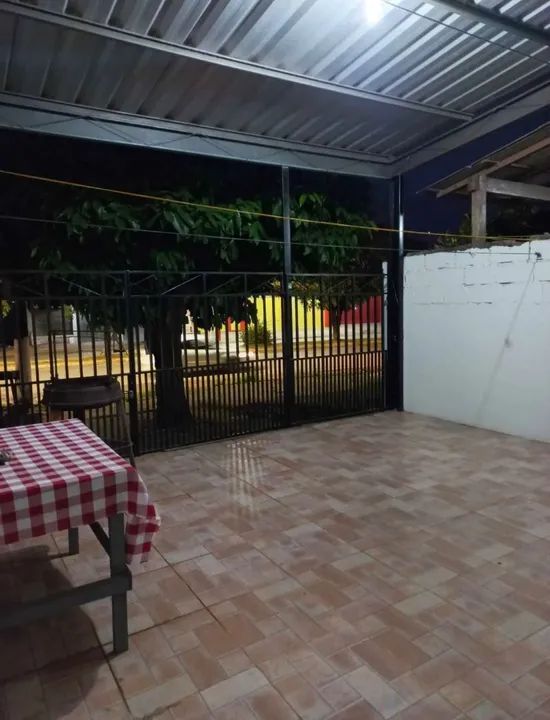 Casa com área externa coberta  - Foto 2