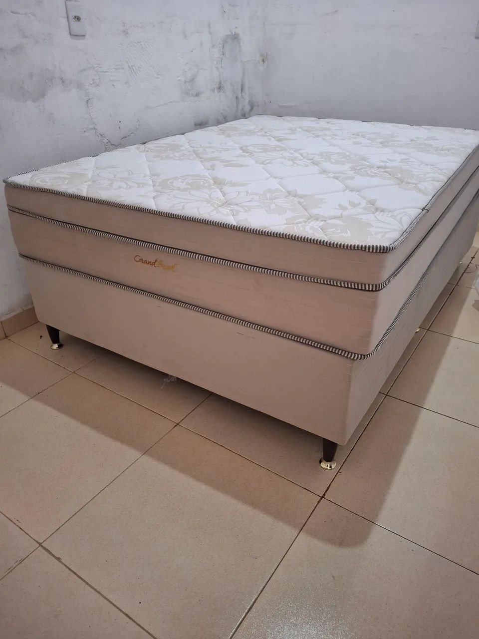 Cama Box Grand Sued molas ensacadas 