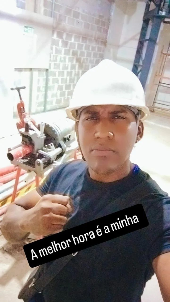 Empreiteiro Encanador industrial 