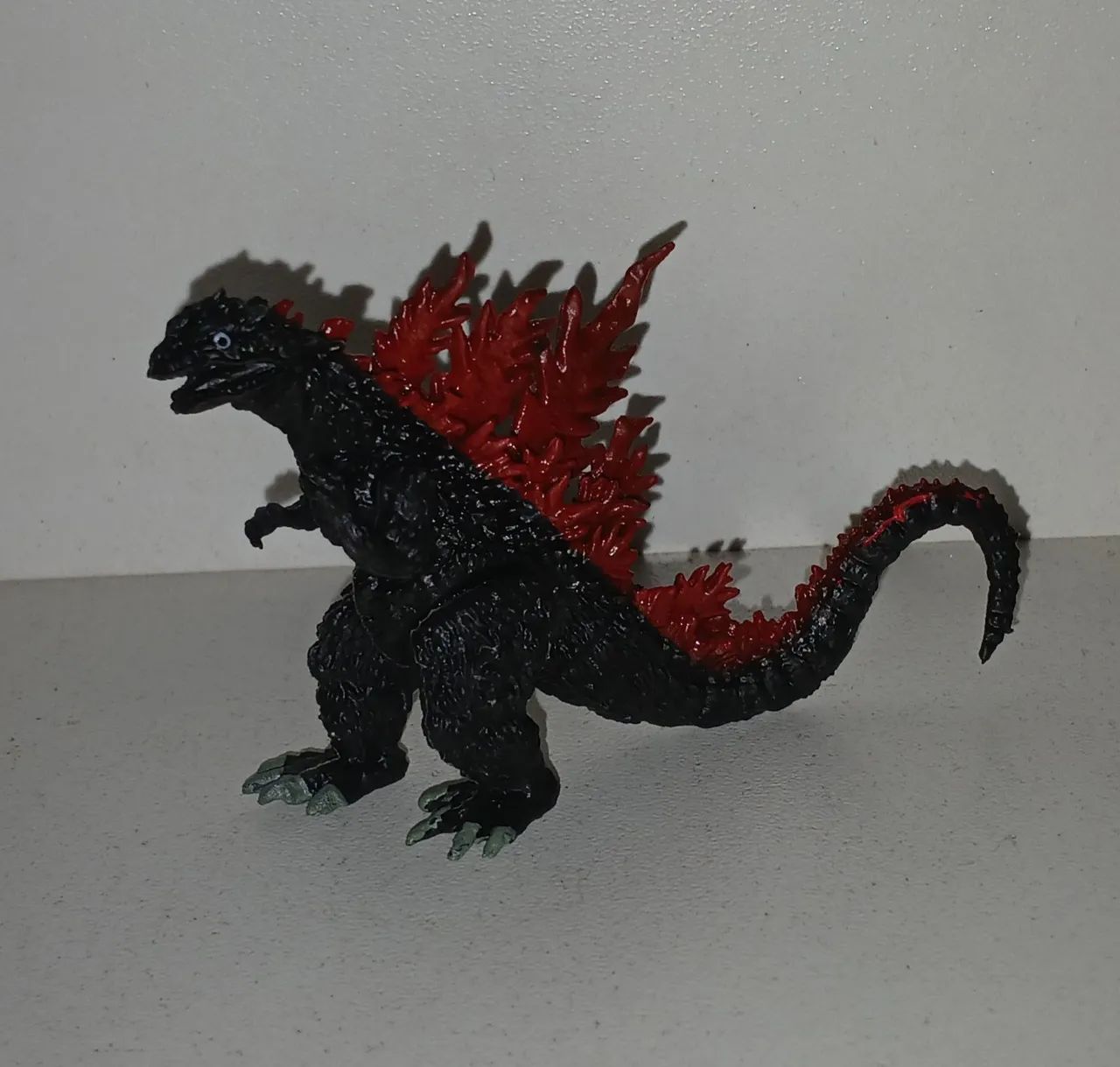 BONECO MINIATURA SHIN GODZILLA MONSTROS