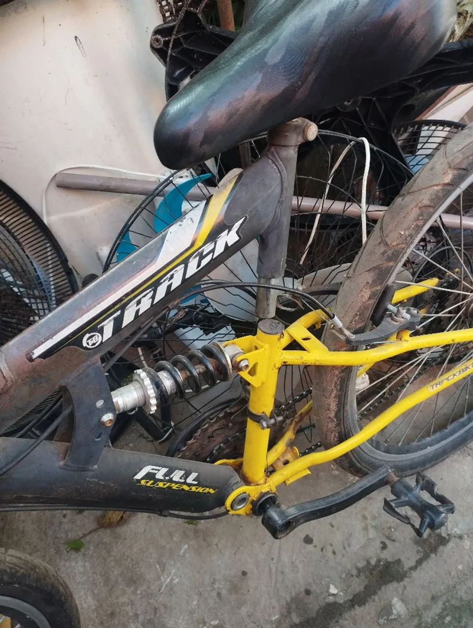 Bicicleta Track Bike Full Suspension