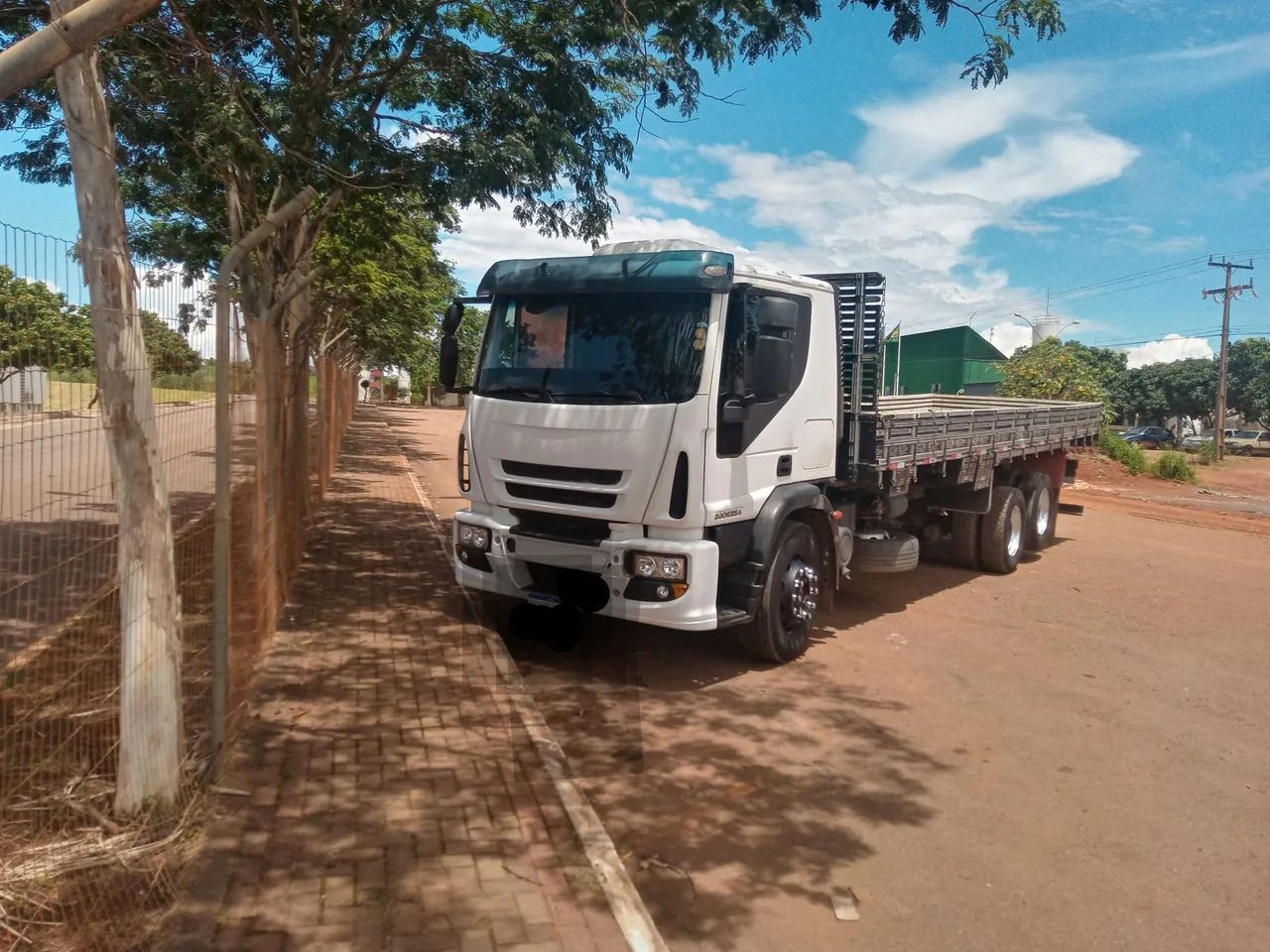 Caminhão Iveco Tector 2011 - Caminhões - Taguatinga Norte, Brasilia ...