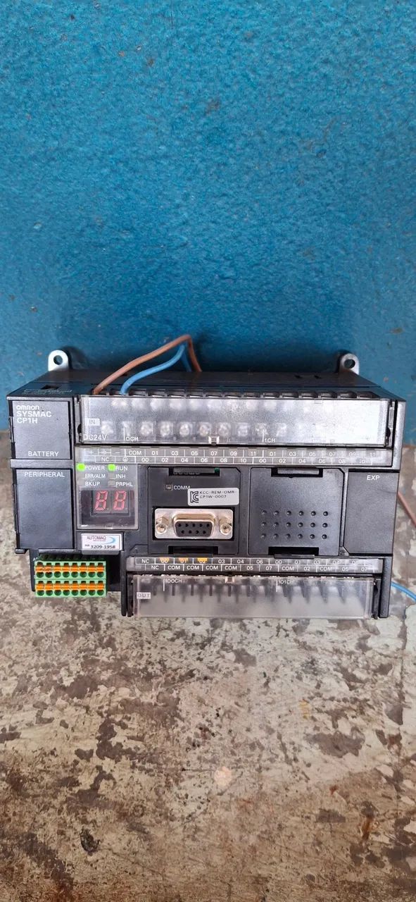 Clp omron cp1h  - Foto 3