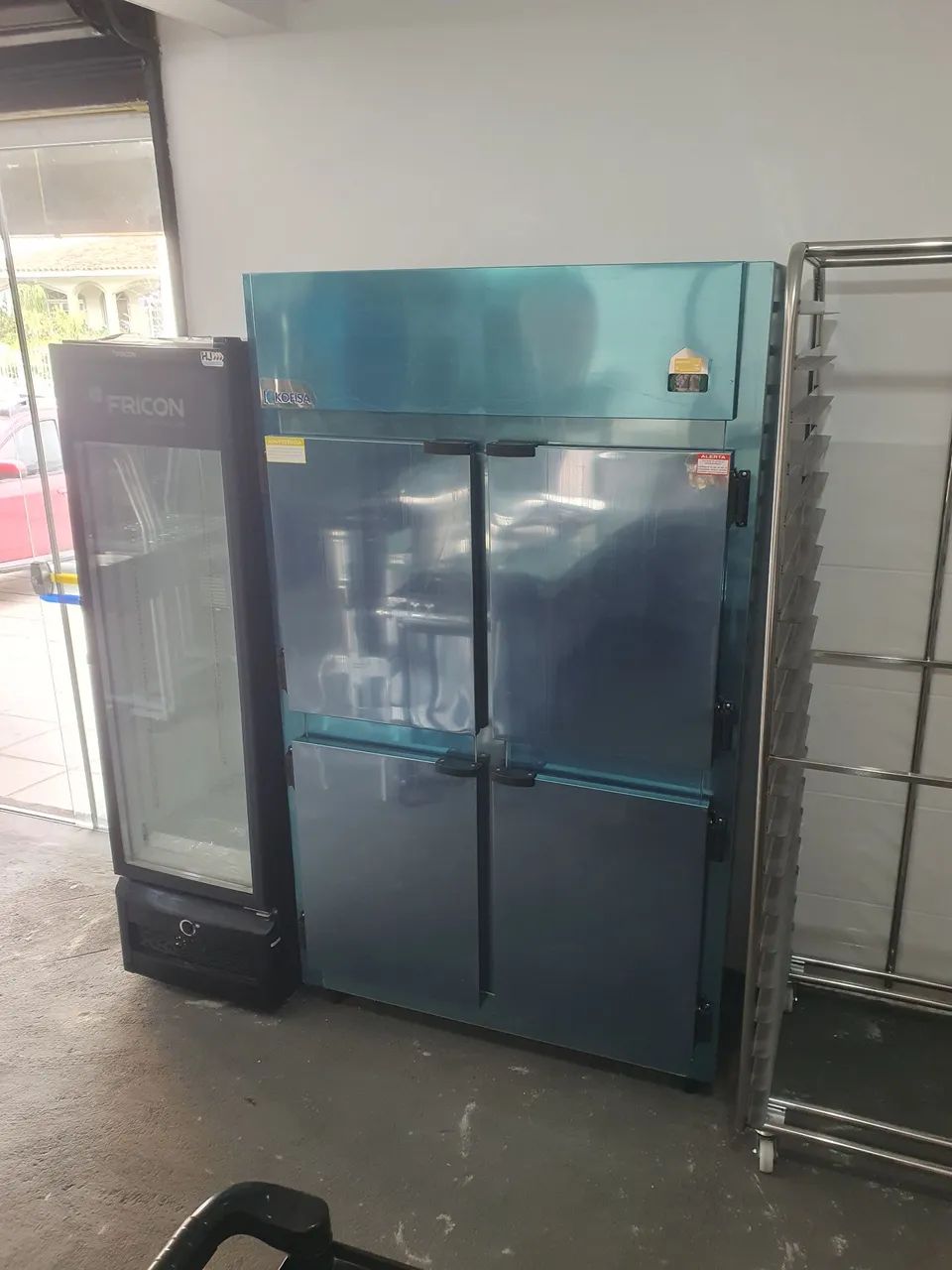 JR. Geladeira Comercial 4 Portas