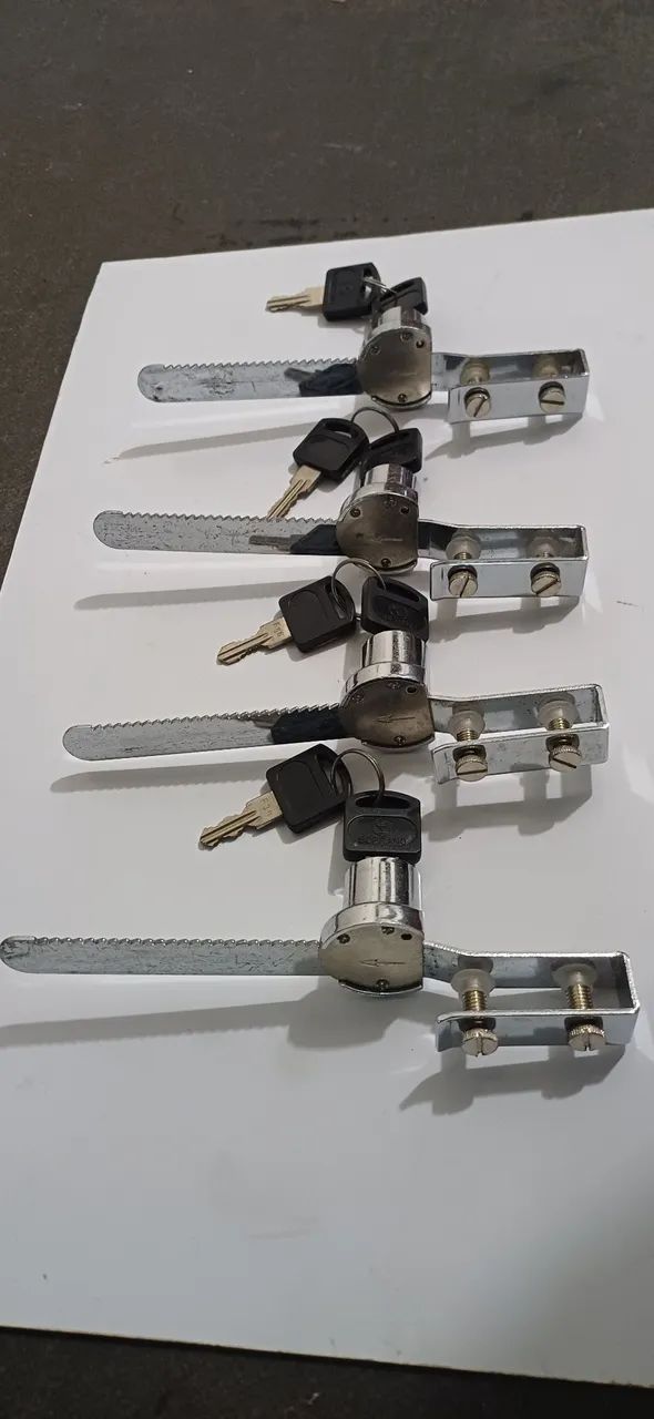  4 Fechaduras para Vitrine com Chave