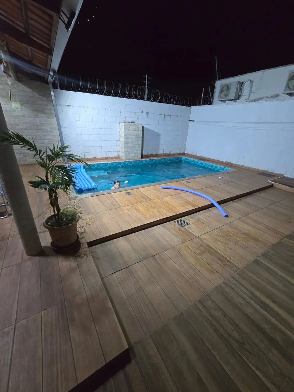 Vende-se Casa térrea em condomínio fechado em Palmas To